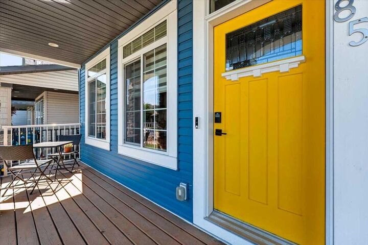 Property Photo:  85 Legacy Common SE  AB T2X 0W6 