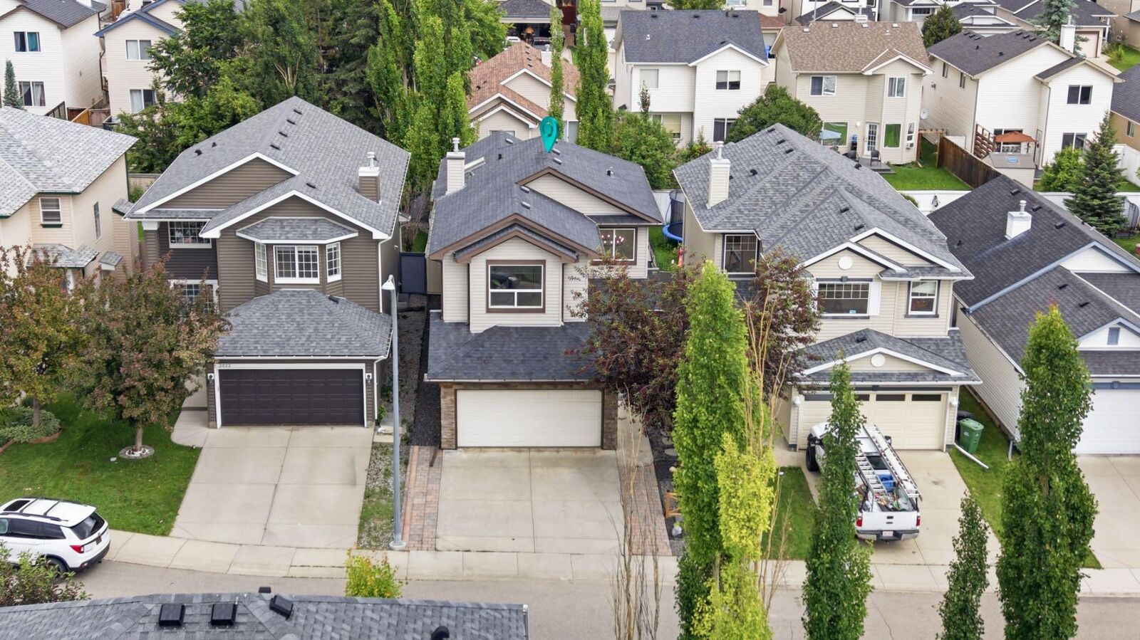 Property Photo: 2020 Bridlemeadows Manor SW AB T2Y 4R9