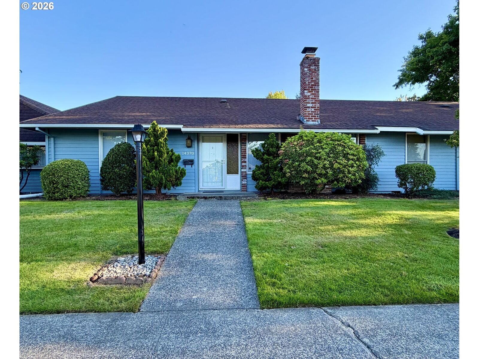 Property Photo:  14370 SW 6th St  OR 97005 