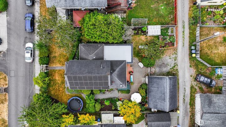 Property Photo:  2318  Keesling Street  WA 98225 