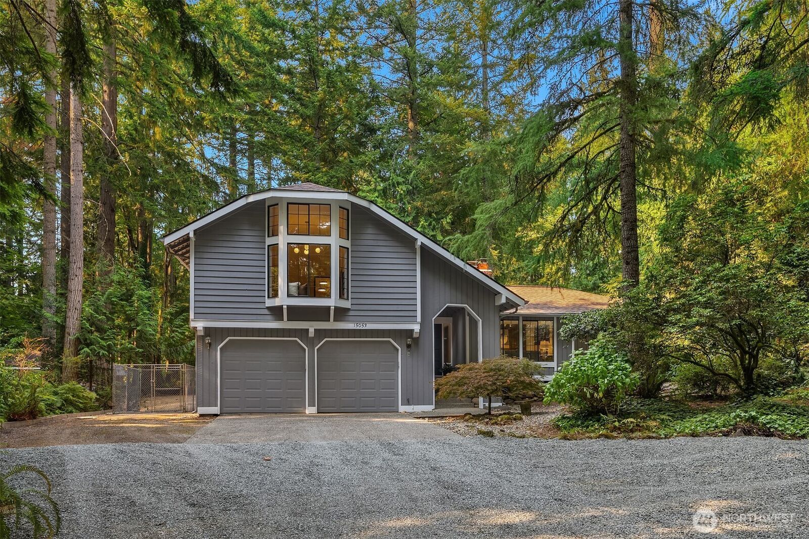 Property Photo: 15053 253rd Avenue SE WA 98027