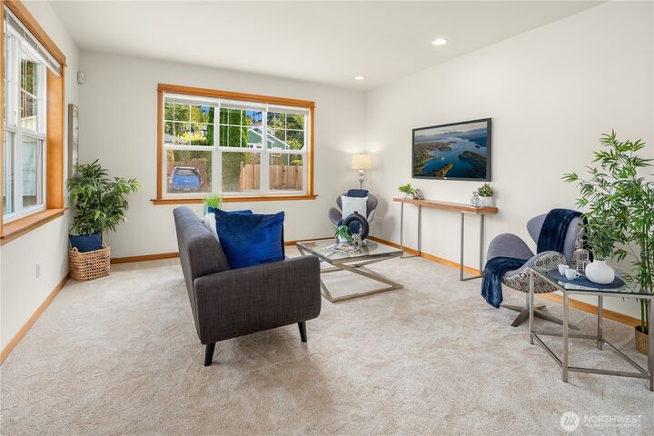 Property Photo:  5614  Fauntleroy Way SW  WA 98136 