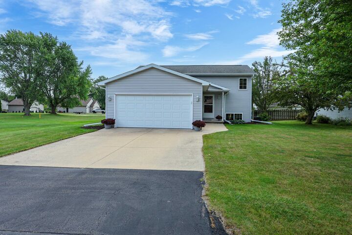 Property Photo: W7015 Verna Road WI 54952