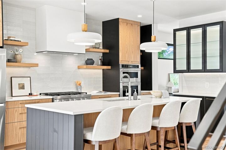 Property Photo:  1378 S Washington Street  CO 80210 