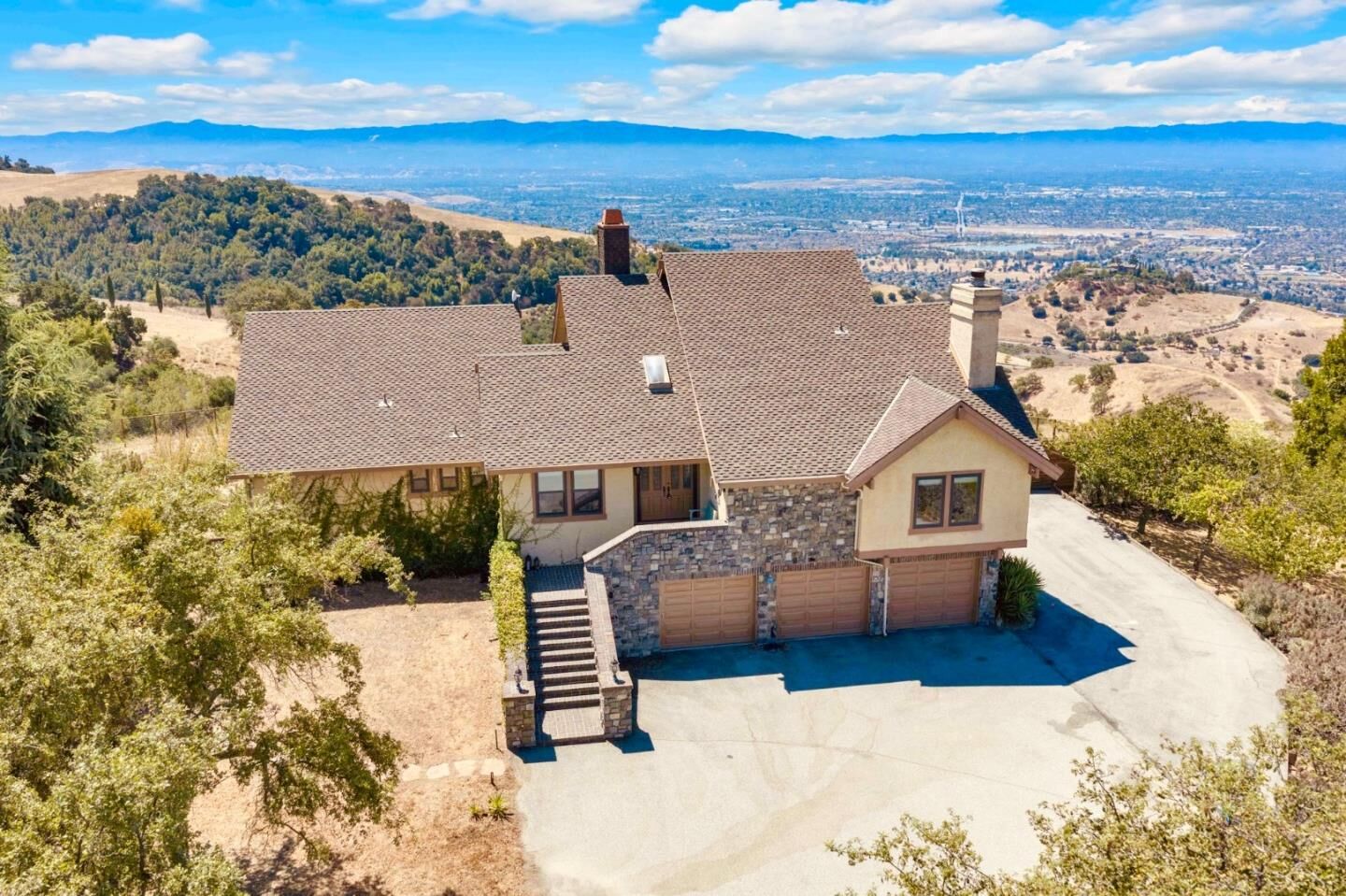 Property Photo:  3020 Three Springs Road  CA 95140 