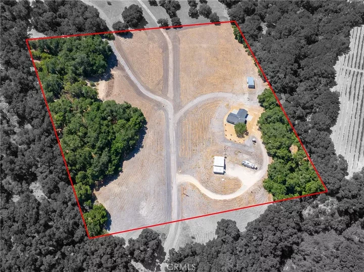 Property Photo:  255 Narnia Road  CA 93446 