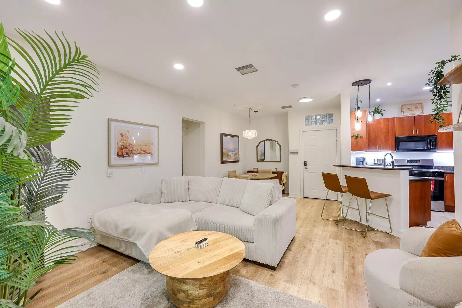 Property Photo:  1465 C St 3310  CA 92101 