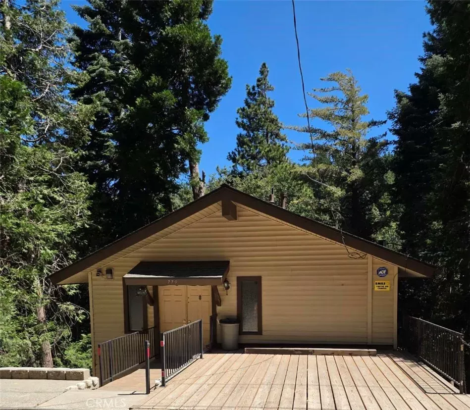 Property Photo:  779 Virginia Court  CA 92352 