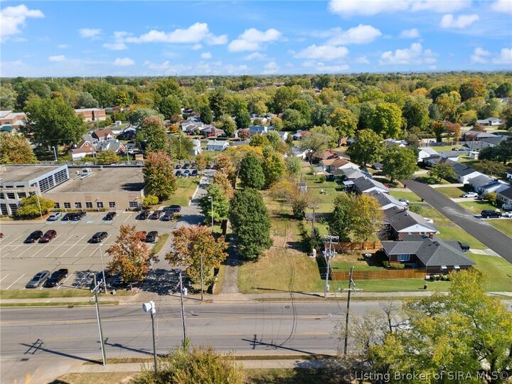 Property Photo:  2206 Green Valley Road  IN 47150 