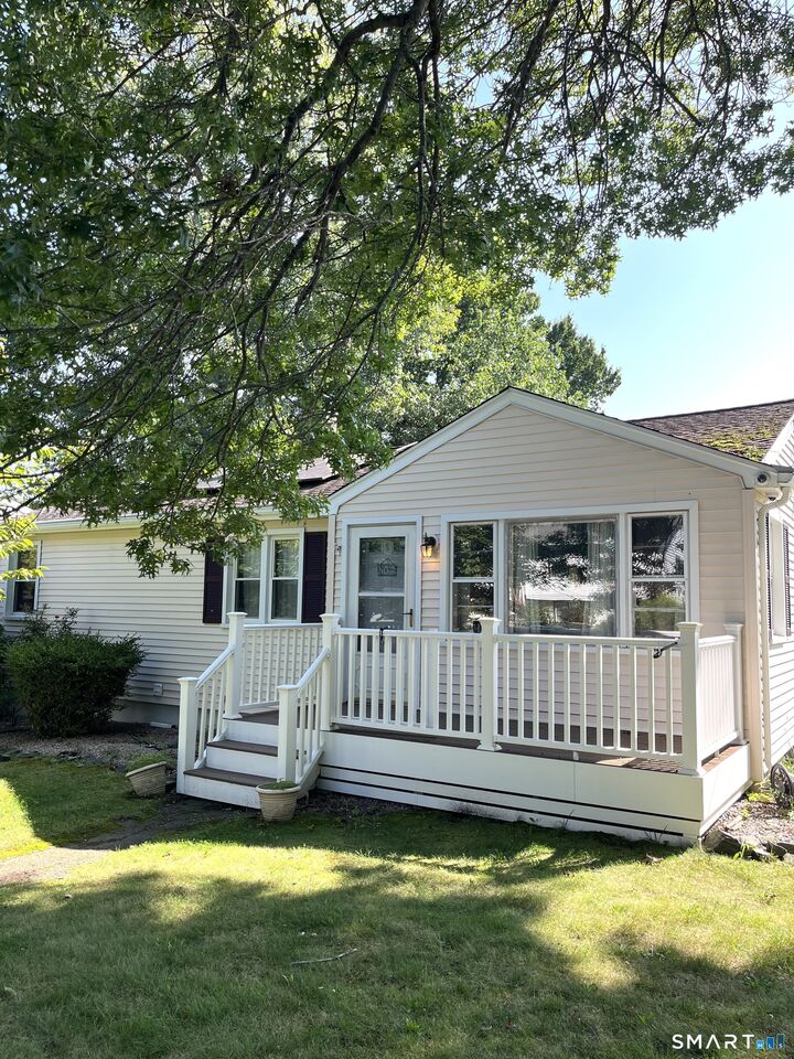 Property Photo:  5 Portland Street  CT 06513 
