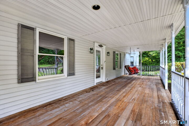 Property Photo:  74 Witch Meadow Road  CT 06420 