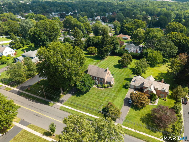 Property Photo:  676 Ridge Road  CT 06109 