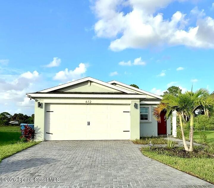 Property Photo:  612 Papillon Street SW  FL 32908 