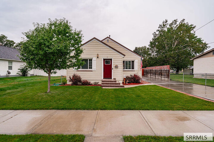 Property Photo:  154 N Milton Avenue  ID 83274 