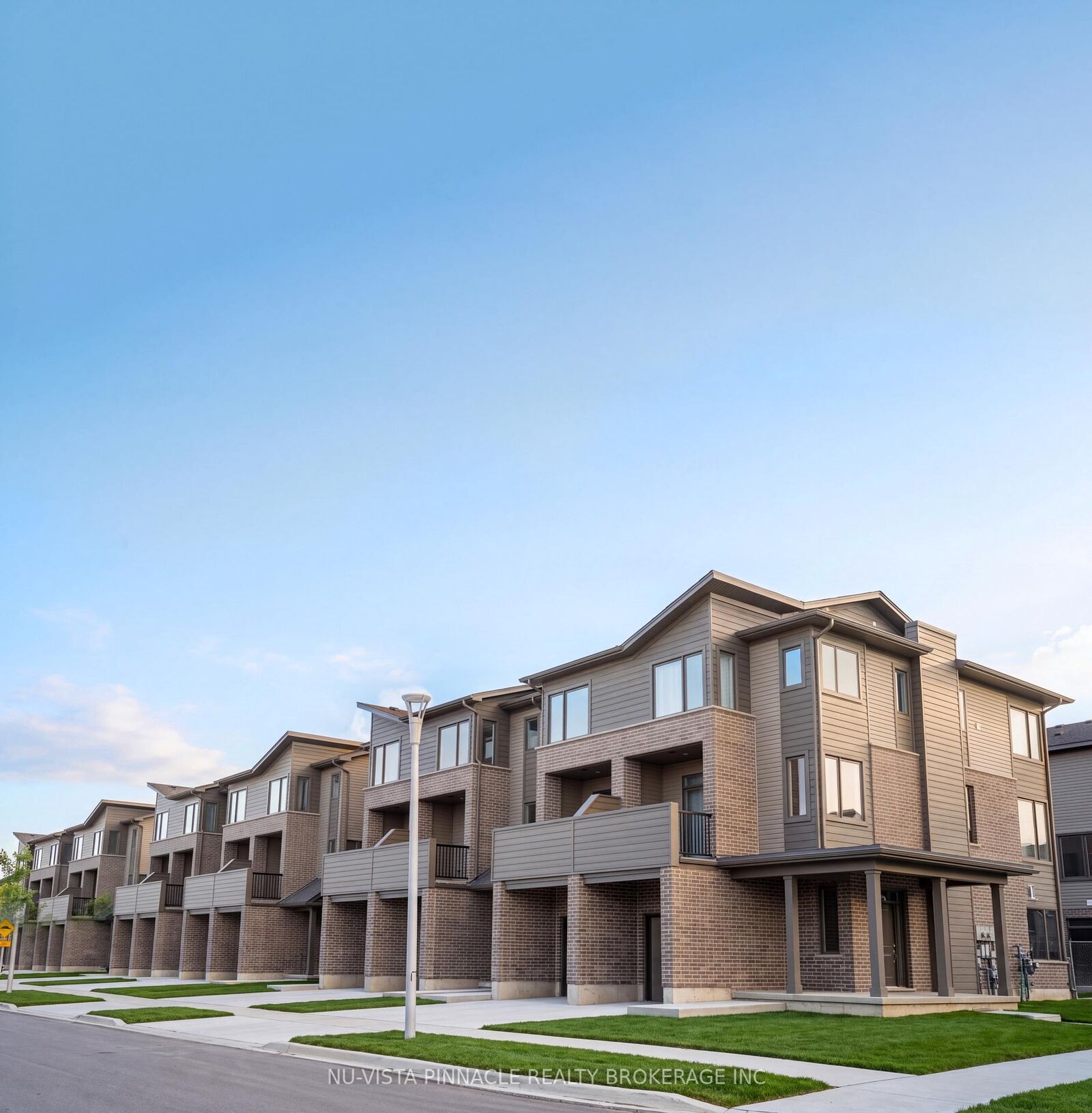 Property Photo:  1870 Evans Boulevard 83  ON N6M 0N5 