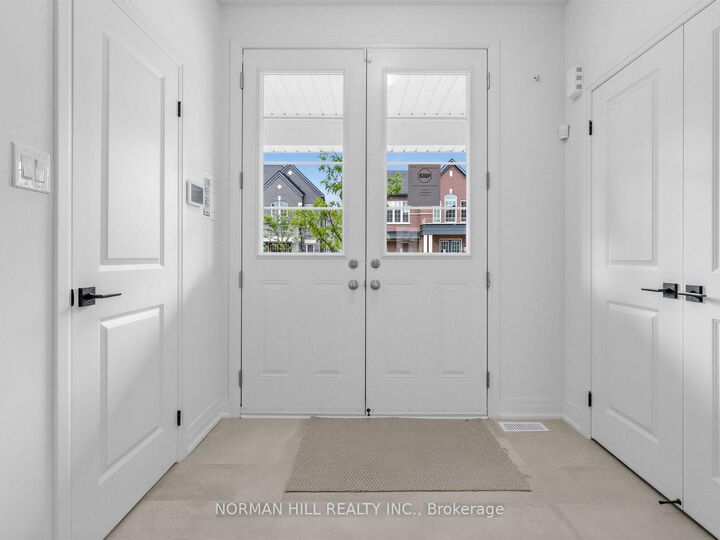Property Photo: 19 Lilestone Drive ON L6X 0B3