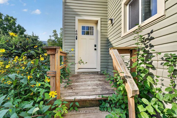 Property Photo:  48 Elm Street  ON K7K 1M9 