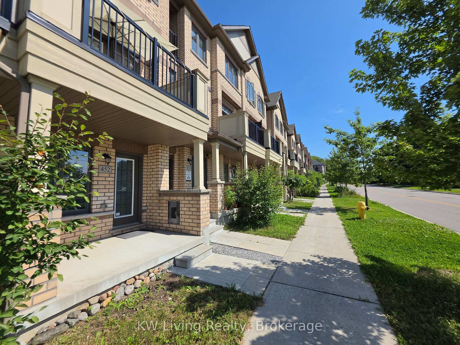 Property Photo:  456 Arthur Bonner Avenue  ON L6B 1P6 