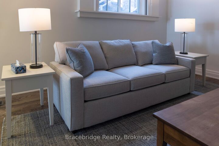 Property Photo: 1869 Muskoka Rd 118 Highway W B102-A1 ON P1L 1W8