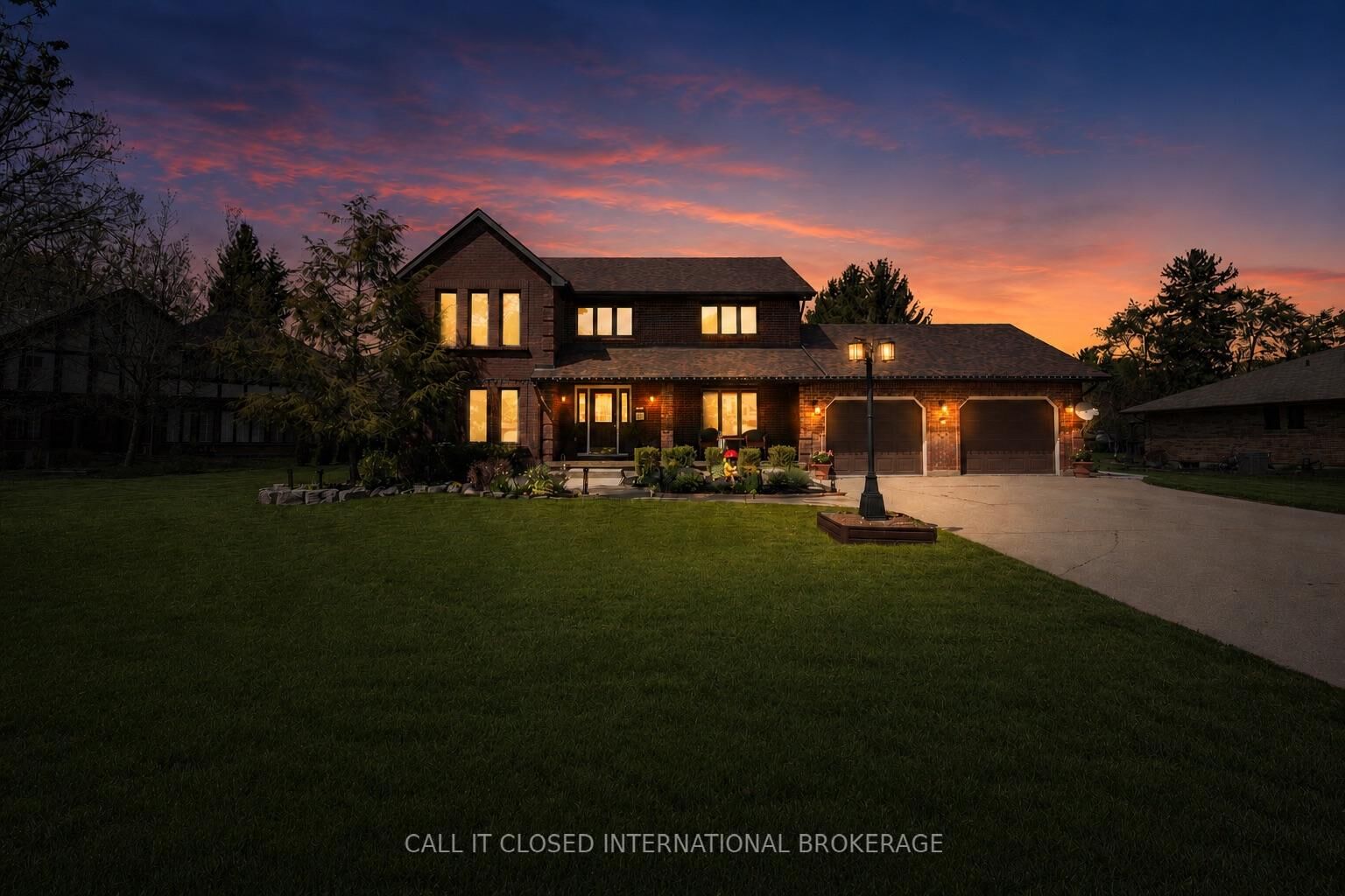 Property Photo:  39833 Shady Lane Crescent  ON N0L 2K0 