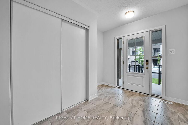 Property Photo:  57 Placette Stitch Mews  ON K0A 2Z0 