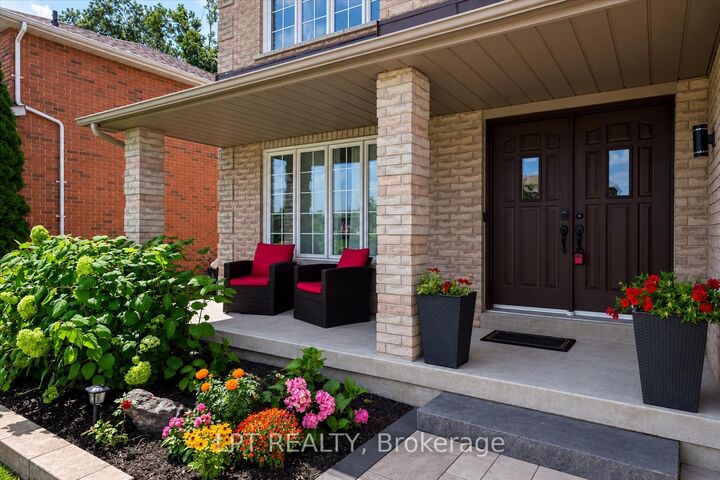 Property Photo: 47 Northview Crescent ON L4N 9T4