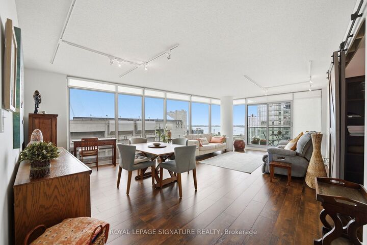 81 Navy Wharf Court 1703 — photo 1