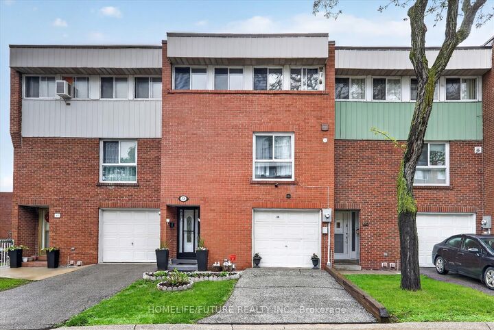 Property Photo: 38 John Cabot Way 70 ON M3N 2T7