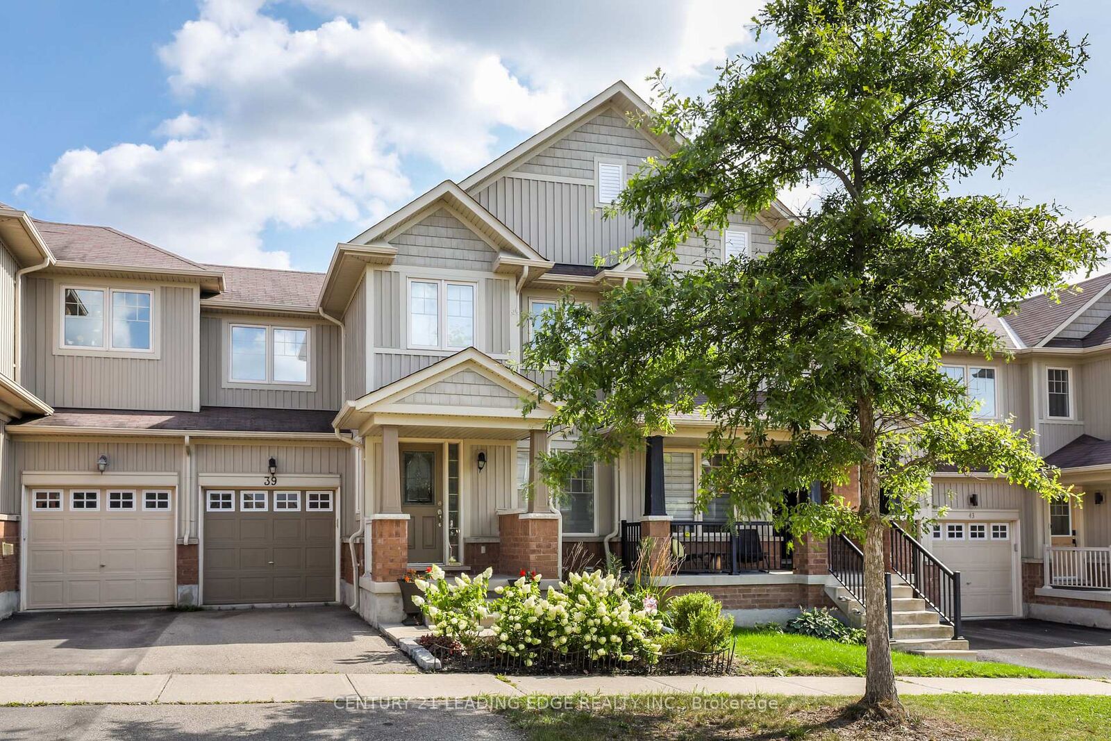 Property Photo: 39 Stoyell Drive ON L4E 0M7