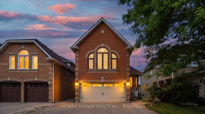 Property Photo: 25 Woodcreek Drive ON L6Z 4V5
