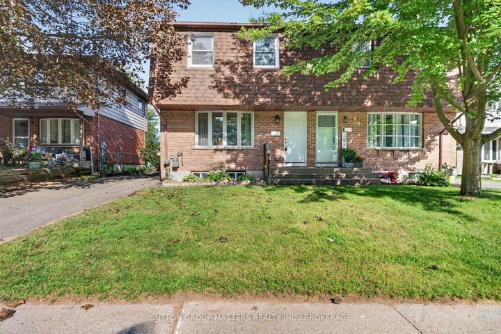 Property Photo:  782 Grouse Crescent  ON K7P 1A2 