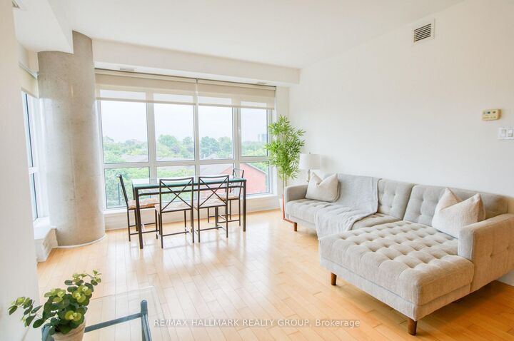 Property Photo: 90 Landry Street 407 ON K1L 0A9