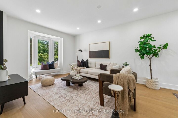 Property Photo: 16 Ian Fleming Crescent ON L1R 2E2