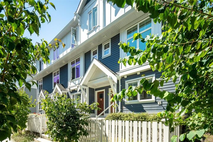 Property Photo: 3092 Washington Ave #4 BC V9A 0J5