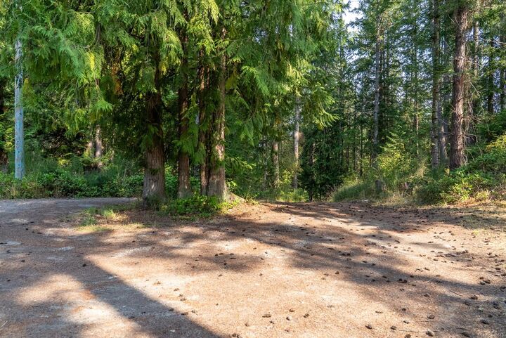 Property Photo:  4535 Bedwell Harbour Rd  BC V0N 2M1 
