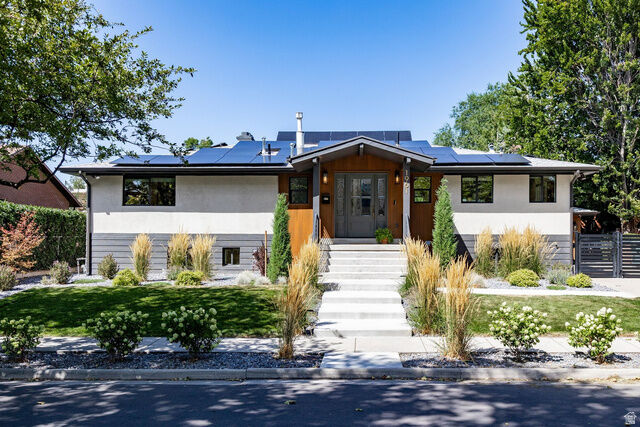 Property Photo:  1961 E Logan Ave S  UT 84108 
