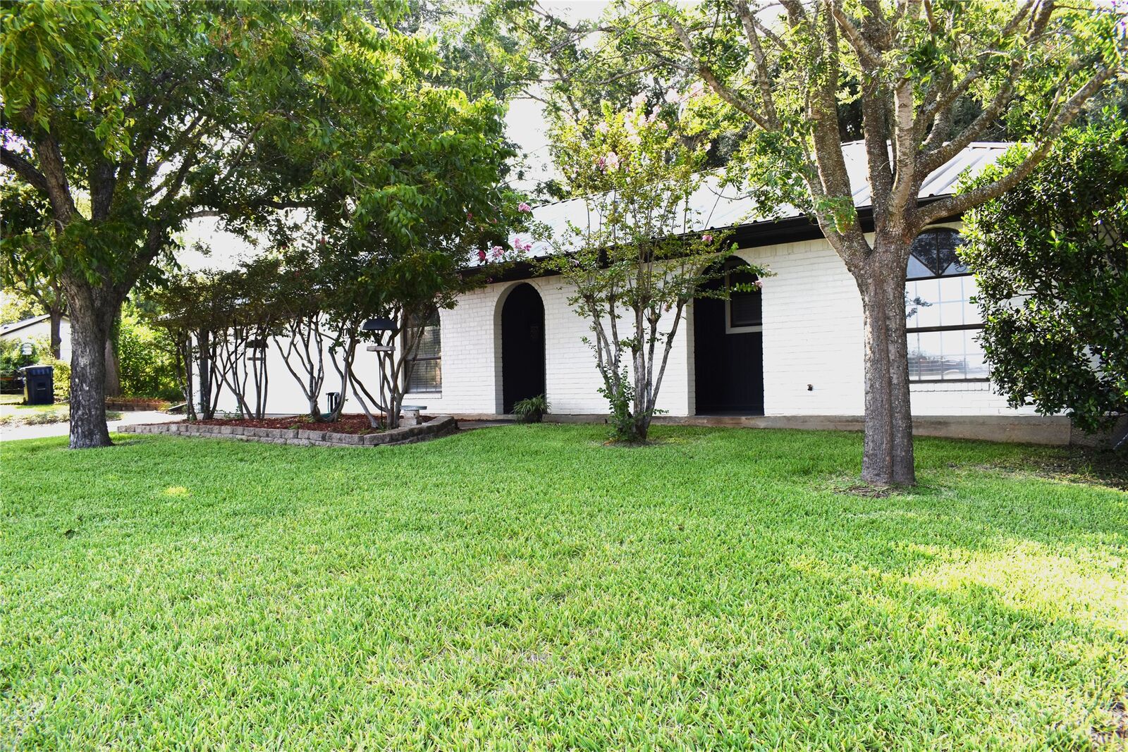 Property Photo: 1702 Pecos Avenue TX 76567