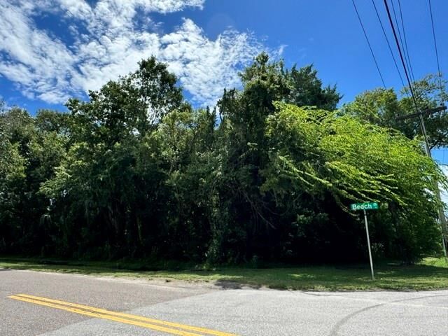 Property Photo:  210 3rd Street  FL 32034 