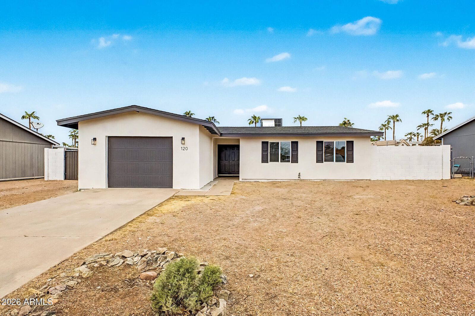 Property Photo: 120 W 14th Avenue AZ 85120