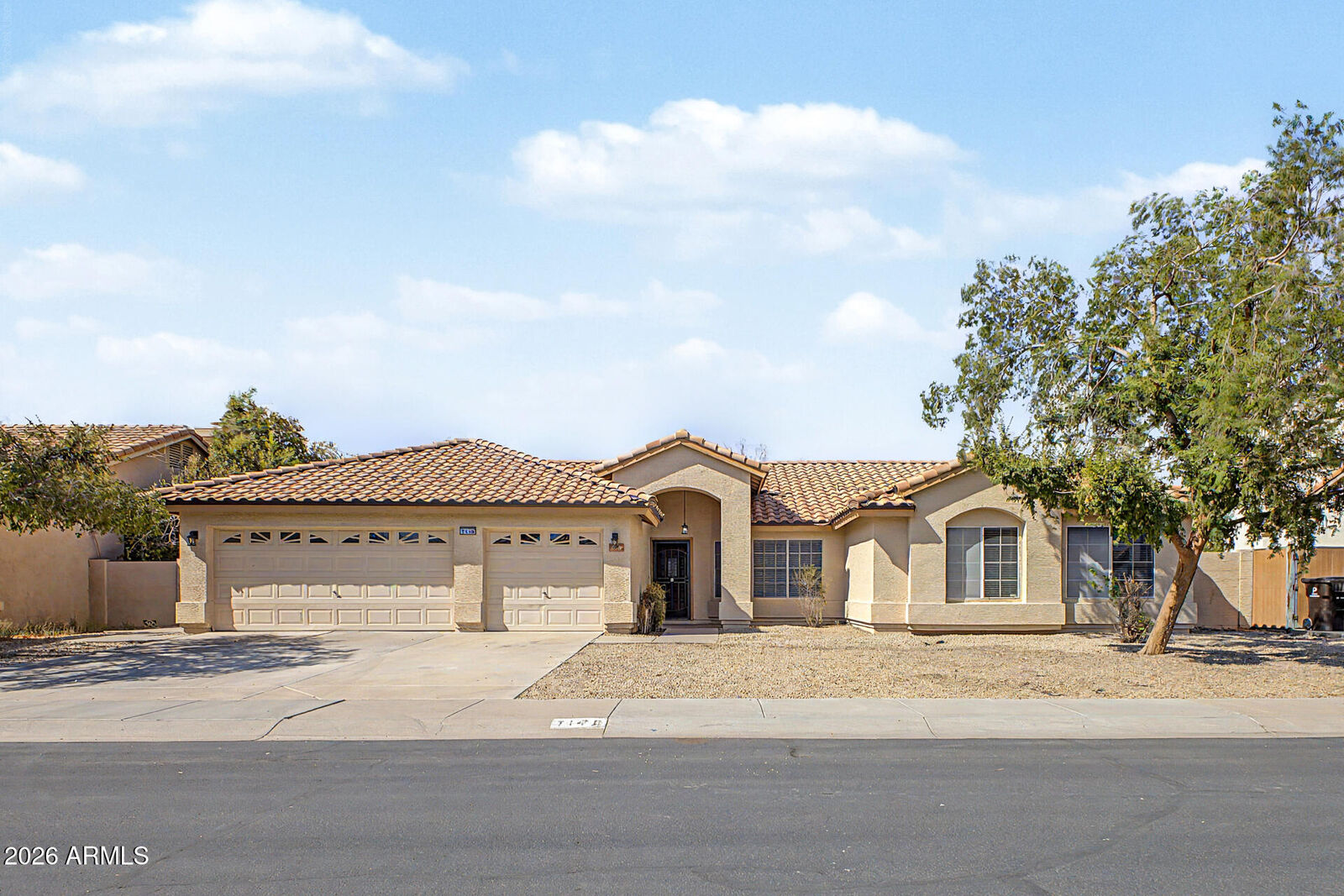 Property Photo:  7146 W Voltaire Avenue  AZ 85381 