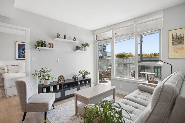 Property Photo:  8538 River District Crossing 607  BC V5S 0C9 