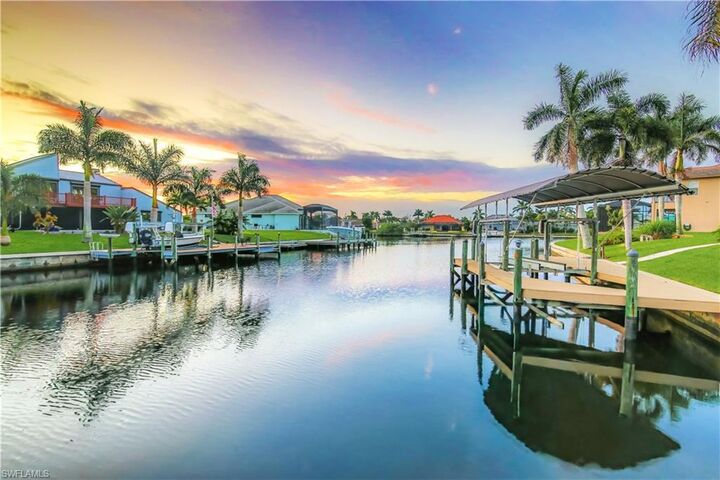 Property Photo: 4315 SW 22nd Ct FL 33914