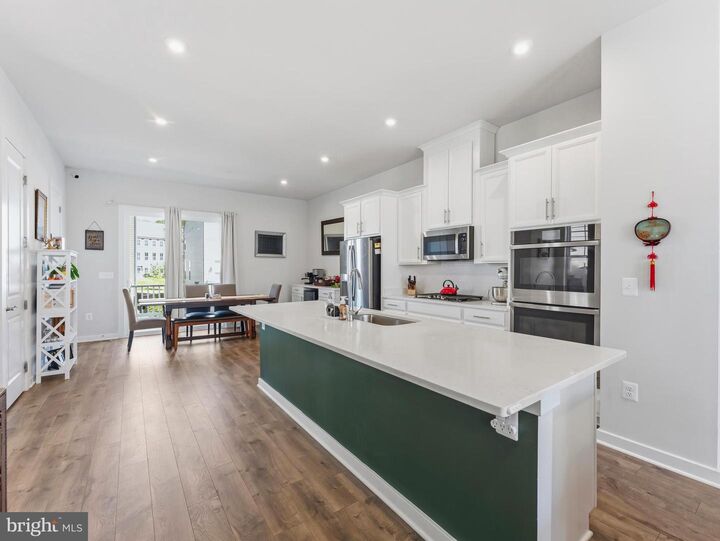 Property Photo: 1784 Hickory Woods Road VA 22026