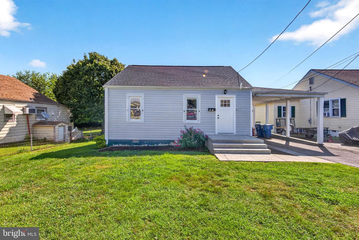 Property Photo:  637 Manassas Avenue  VA 22630 