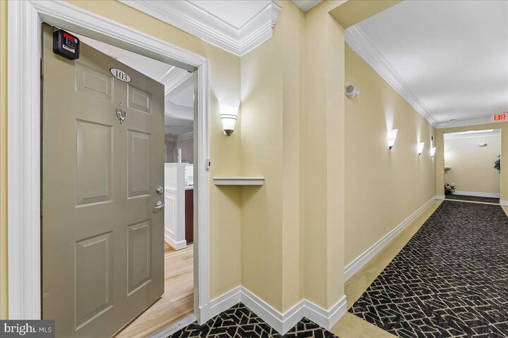 Property Photo: 7880 Rolling Woods Court 2103 VA 22152