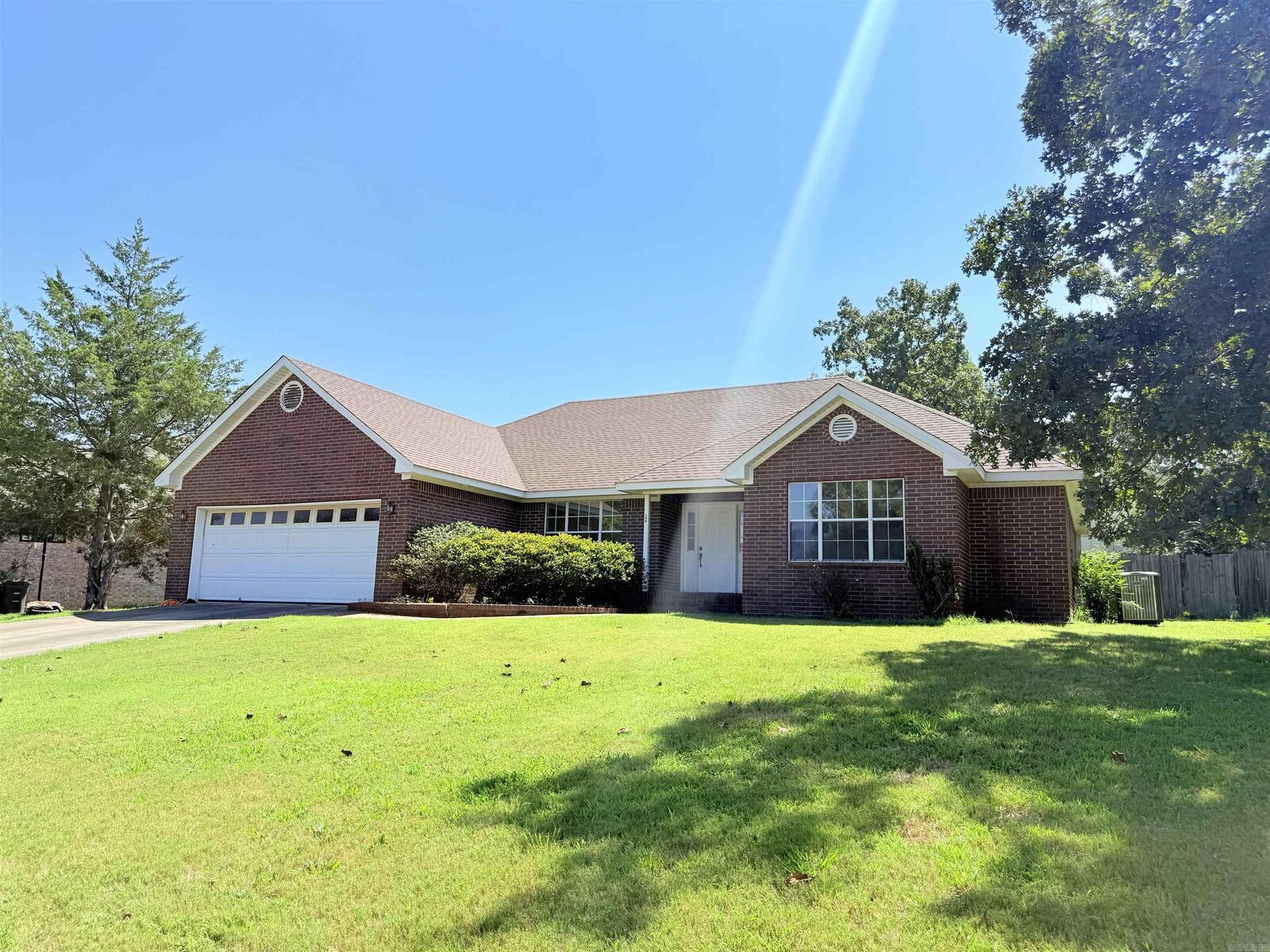 Property Photo: 917 Timberwolf Trail AR 72076