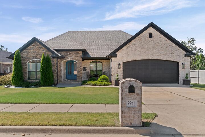 Property Photo:  9941 Hickory Heights Drive  AR 72120 