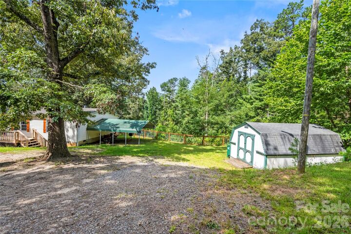Property Photo:  16 Vance Cemetery Road  NC 28787 