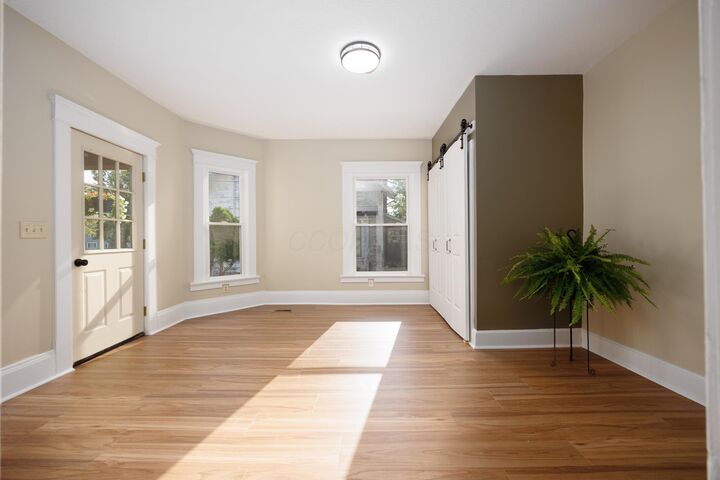Property Photo:  365 W Columbia Street  OH 43302 