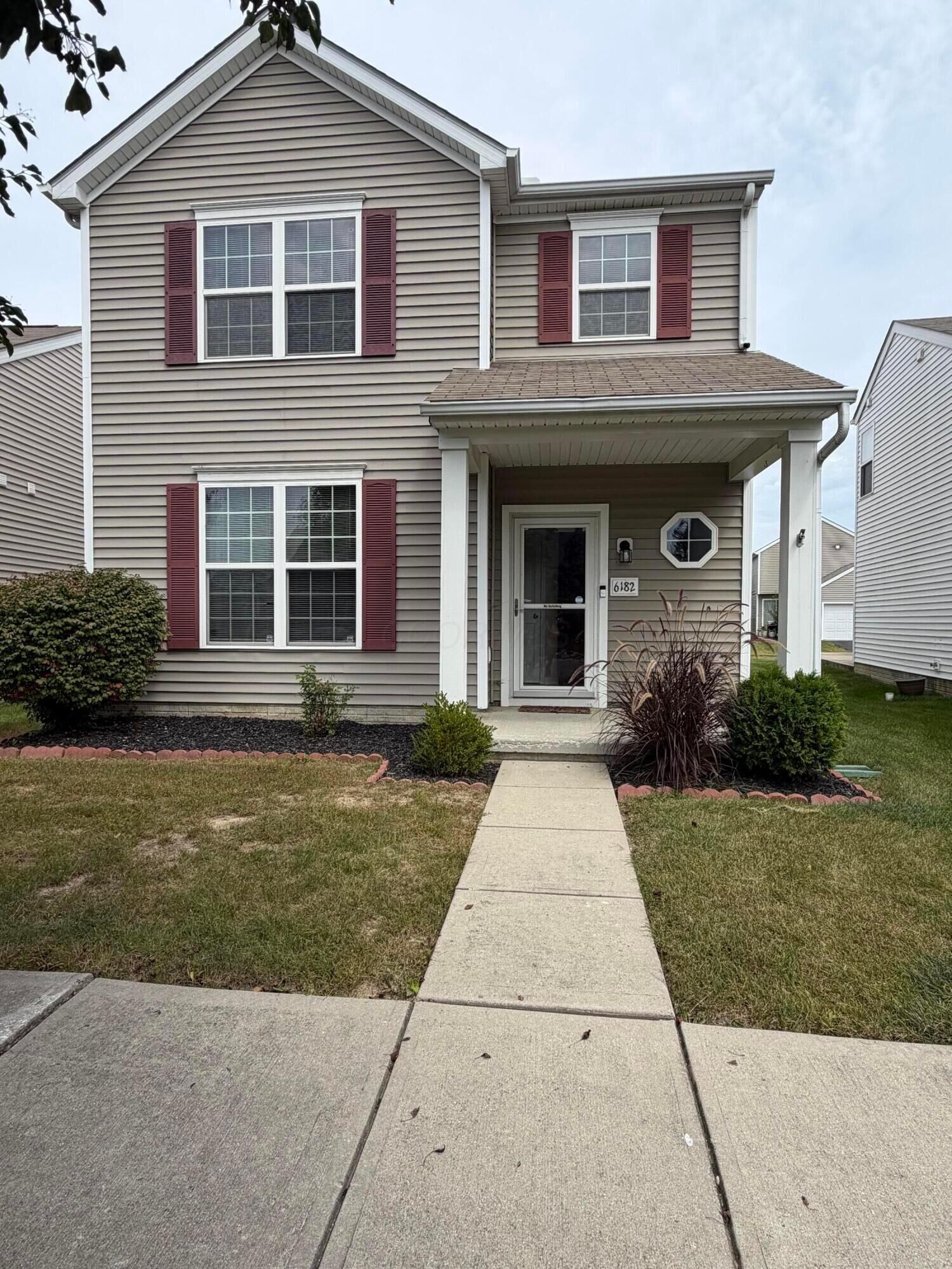 Property Photo: 6182 Red Glare Drive OH 43119